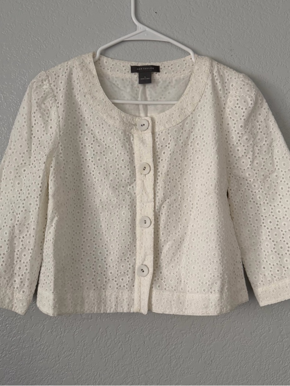 Ann Taylor White Eyelet Button-Front Cropped Jacket